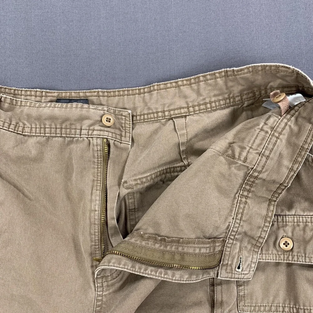 Cabela's Cargo Shorts Mens 44 Khaki Cotton Multi Pocket Hiking‎ Outdoor Utility